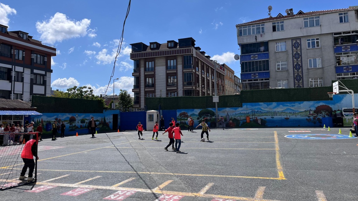 4. sınıflar futbol turnuvasında ilk tur tamamlandı